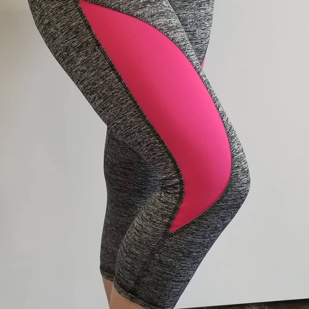 Lida Collection Athletic Capri Leggings